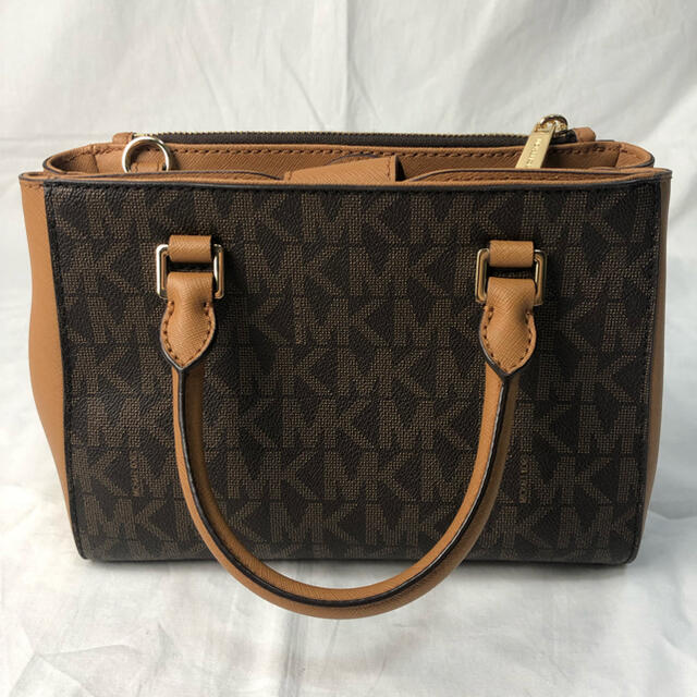 Michael Kors(マイケルコース)の新品同様　マイケルコース　モノグラム　2way バッグ レディースのバッグ(ショルダーバッグ)の商品写真