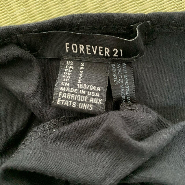 FOREVER 21(フォーエバートゥエンティーワン)のforever21/タンクトップ レディースのトップス(タンクトップ)の商品写真