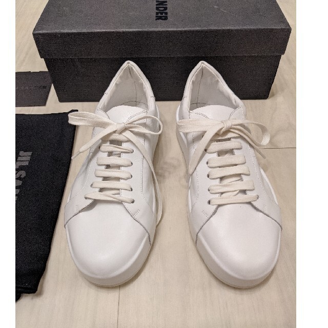 Jil Sander(ジルサンダー)のJil Sander　ホワイトレザースニーカー レディースの靴/シューズ(スニーカー)の商品写真