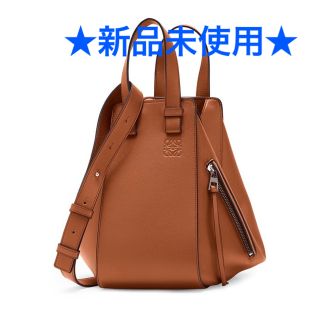 ロエベ(LOEWE)の【新品未使用】ロエベ ハンモック スモール タン(ハンドバッグ)