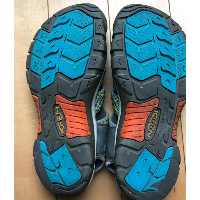 KEEN(キーン)のスポーツサンダル メンズの靴/シューズ(サンダル)の商品写真