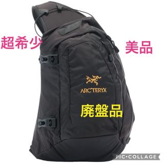 アークテリクス(ARC'TERYX)の超希少！廃盤品！美品！アークテリクス　クイバー(ボディーバッグ)