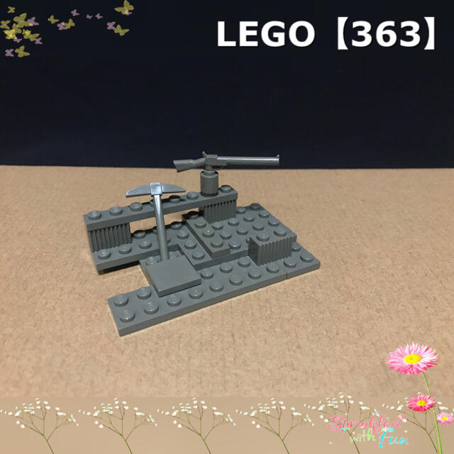 Lego(レゴ)のLEGO 旧グレー 戦場 武器 ライフル 道具 ツルハシ ピッケル【363】 エンタメ/ホビーのミリタリー(その他)の商品写真