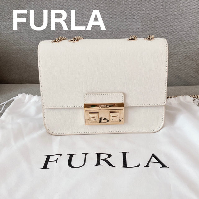 フルラ　FURLA メトロポリス　ホワイト | フリマアプリ ラクマ