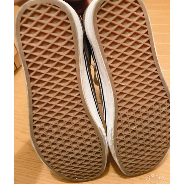 VANS(ヴァンズ)のオールドスクール　ベージュ メンズの靴/シューズ(スニーカー)の商品写真