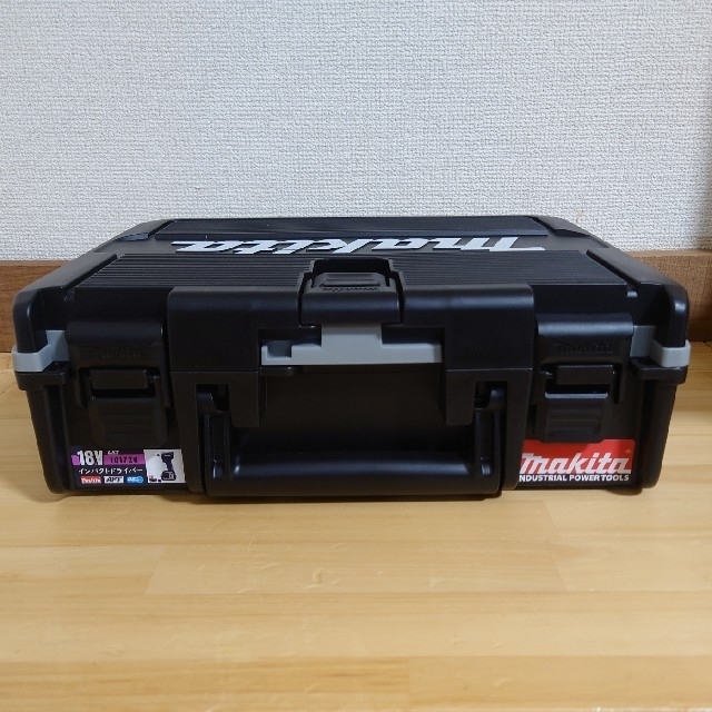 Makita(マキタ)のマキタ　18V　新品　充電式ランダムオービットサンダー　BO180D スポーツ/アウトドアの自転車(工具/メンテナンス)の商品写真