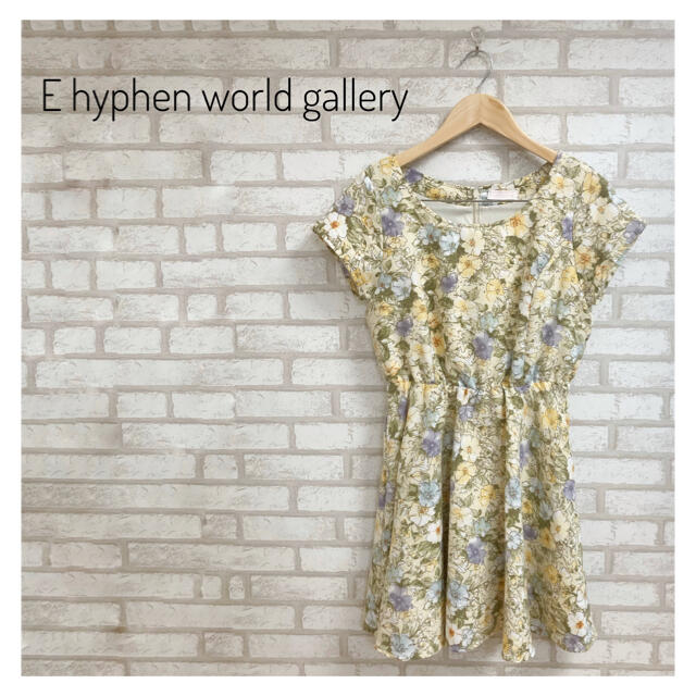 E hyphen world gallery(イーハイフンワールドギャラリー)のE hyphen world gallery ワンピース M 黄 花柄 レディースのワンピース(ひざ丈ワンピース)の商品写真