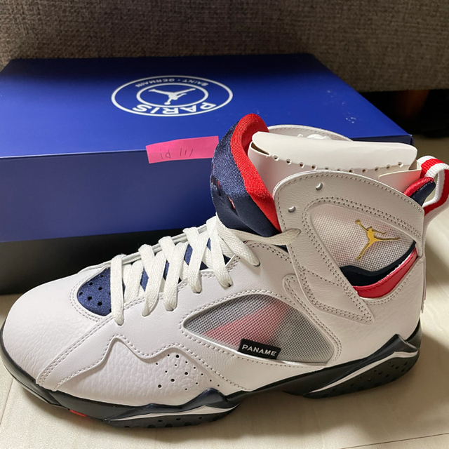 PSG × NIKE AIR JORDAN 7 RETRO