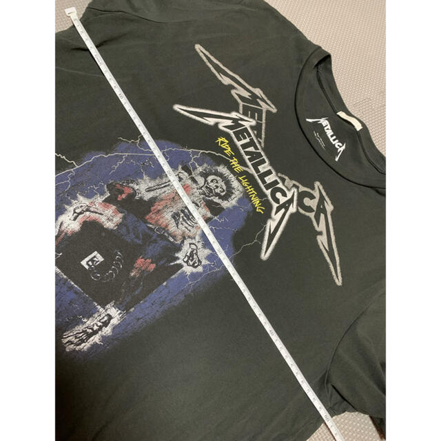 GU(ジーユー)のメタリカ　Tシャツ L 黒　ロックTシャツ　バンドTシャツ 美品　69 メンズのトップス(Tシャツ/カットソー(半袖/袖なし))の商品写真