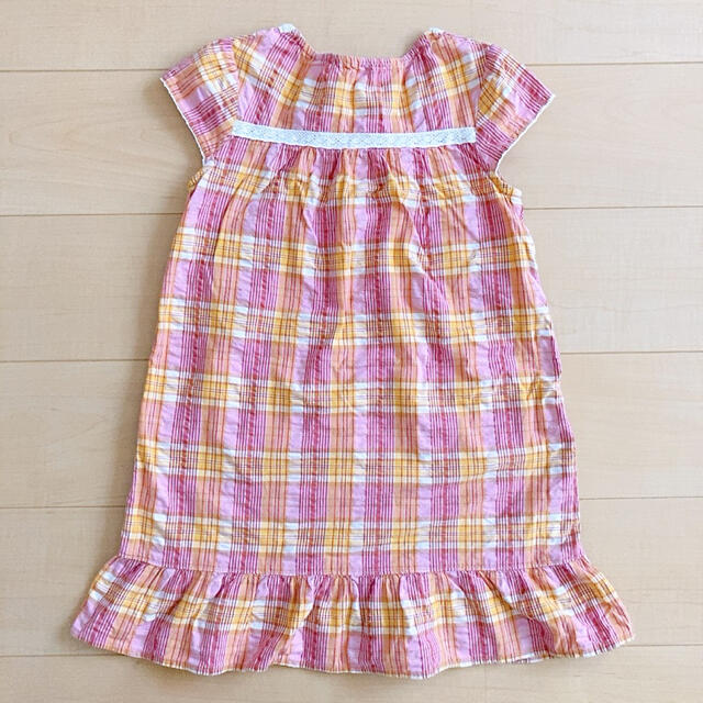 3can4on(サンカンシオン)の3can4on☆チェック柄ワンピース　130cm キッズ/ベビー/マタニティのキッズ服女の子用(90cm~)(ワンピース)の商品写真