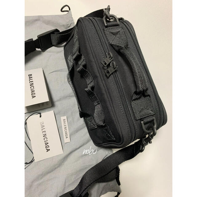 Balenciaga(バレンシアガ)の新品【 BALENCIAGA 】ARMY CAMERA BAG ブラック メンズのバッグ(ショルダーバッグ)の商品写真