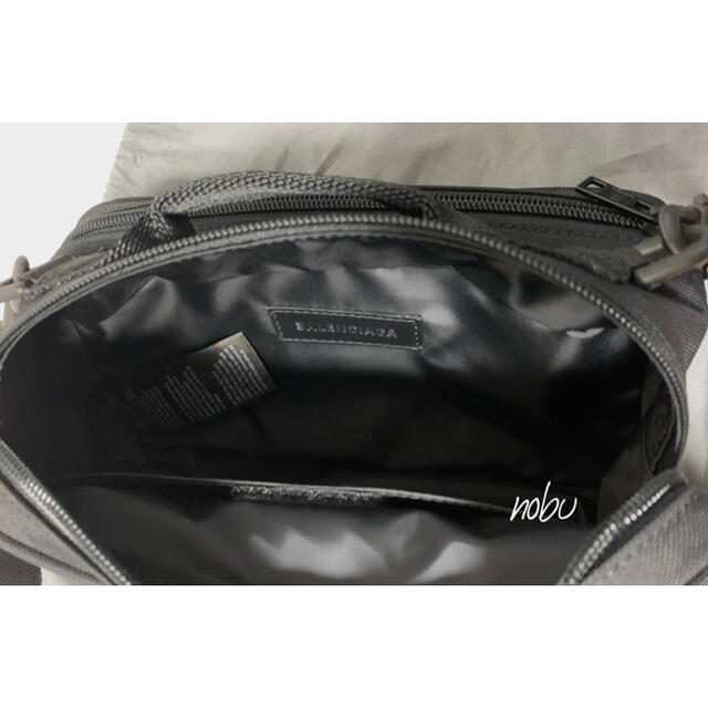 Balenciaga(バレンシアガ)の新品【 BALENCIAGA 】ARMY CAMERA BAG ブラック メンズのバッグ(ショルダーバッグ)の商品写真