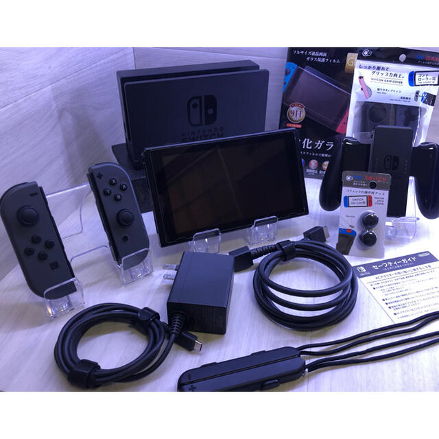 おまけ多数！すぐに遊べるNintendo Switch本体一式 お得に買い物でき ...