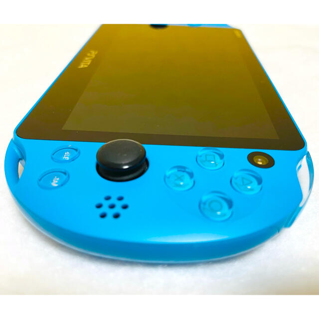 PlayStation Vita(プレイステーションヴィータ)のPSVita PCH-2000 ZA23 アクアブルー 画面傷無し エンタメ/ホビーのゲームソフト/ゲーム機本体(家庭用ゲーム機本体)の商品写真