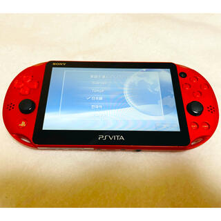 プレイステーションヴィータ(PlayStation Vita)のPSVita PCH-2000 ZA26 メタリックレッド 画面傷無し(家庭用ゲーム機本体)