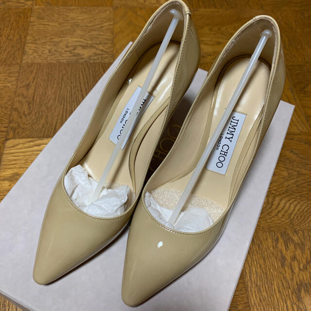 JIMMY CHOO(ジミーチュウ)の値下げ！！新品☆JIMMY CHOO☆パンプス レディースの靴/シューズ(ハイヒール/パンプス)の商品写真