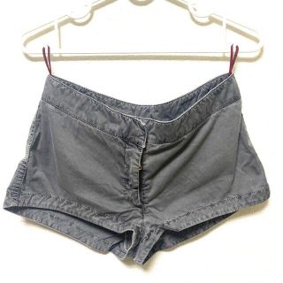 プラダ ショートパンツ(レディース)の通販 40点 | PRADAのレディースを プラダ ショートパンツ(レディース)の通販 40点 | PRADAのレディースを