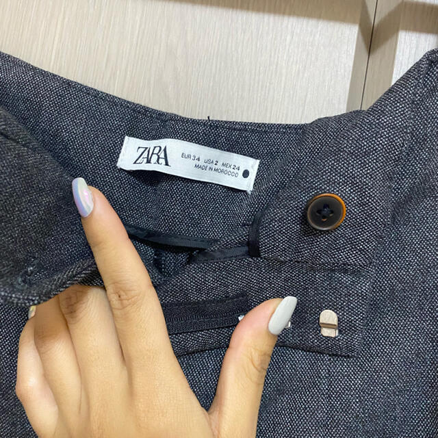 ZARA(ザラ)のZARA ハイウェストパンツ　グレーミックス　xs レディースのパンツ(カジュアルパンツ)の商品写真