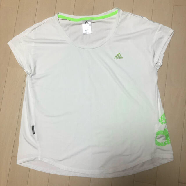 adidas(アディダス)の【adidas】アディダス Tシャツホワイト レディースのトップス(Tシャツ(半袖/袖なし))の商品写真