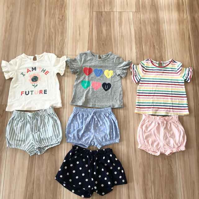 babyGAP(ベビーギャップ)の お値下げしました！GAPベビー　18〜24months キッズ/ベビー/マタニティのキッズ服女の子用(90cm~)(Tシャツ/カットソー)の商品写真