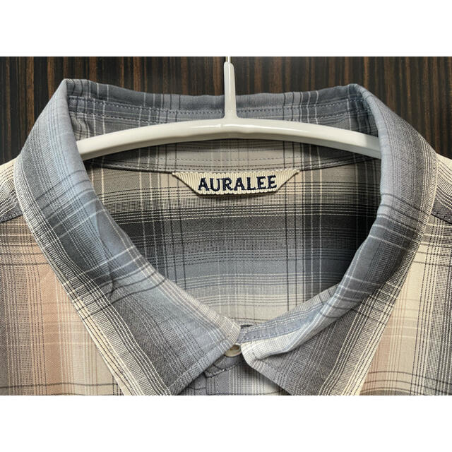COMOLI(コモリ)のauralee super light wool check shirt 3 メンズのトップス(シャツ)の商品写真