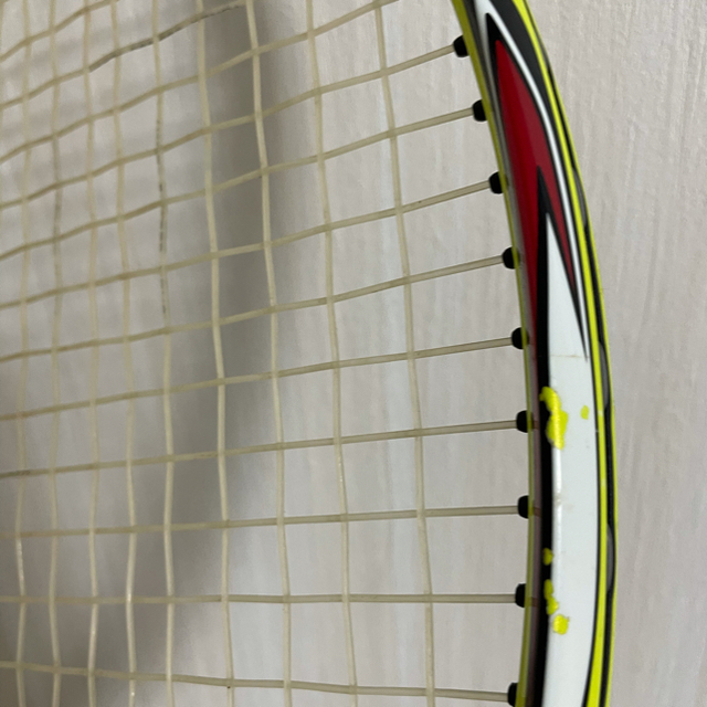 YONEX(ヨネックス)のネクシーガ　70v   スポーツ/アウトドアのテニス(ラケット)の商品写真