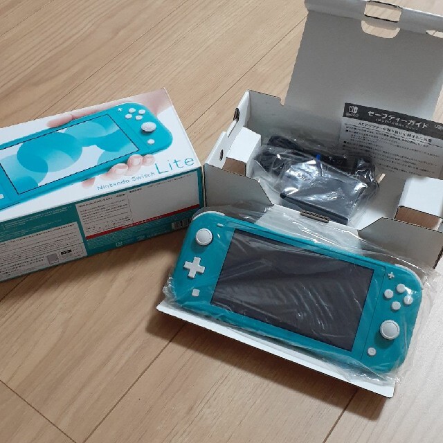 値下げしました】Nintendo Switch Lite ターコイズブルー-