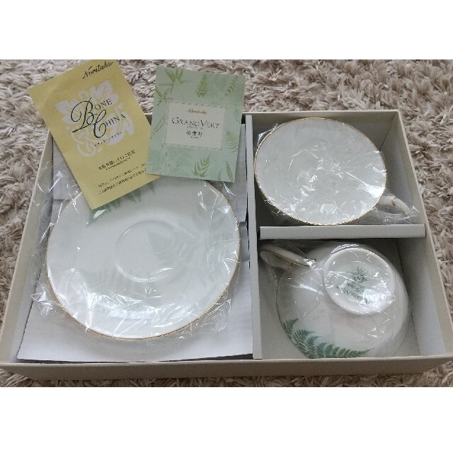 Noritake(ノリタケ)のノリタケ Noritake カップ&ソーサー  インテリア/住まい/日用品のキッチン/食器(グラス/カップ)の商品写真