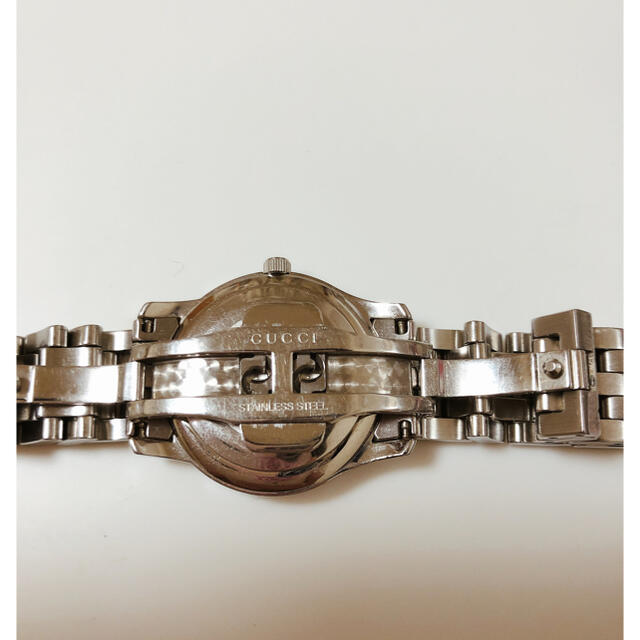 Gucci(グッチ)のGUCCI 腕時計 レディースのファッション小物(腕時計)の商品写真
