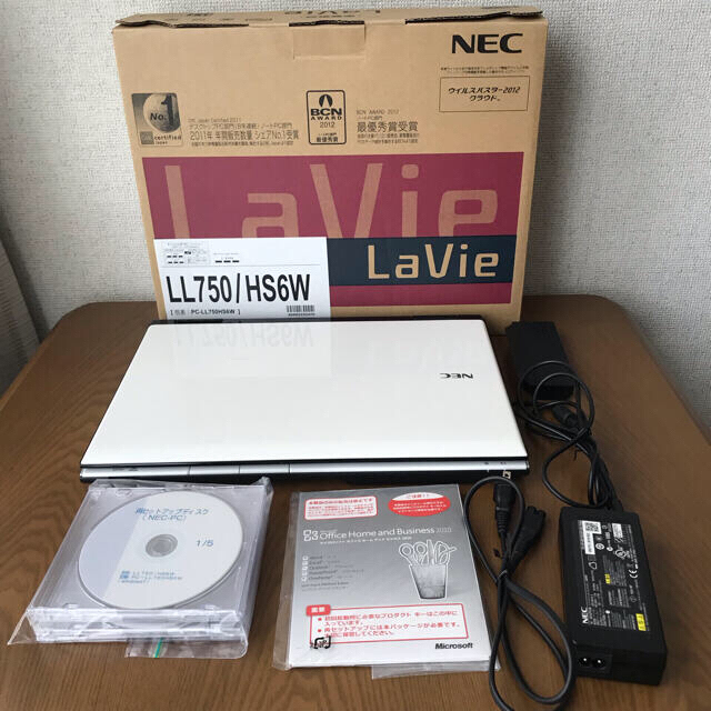 NEC(エヌイーシー)のNEC LaVie L PC-LL750HS6W　LL750/HS6W スマホ/家電/カメラのPC/タブレット(ノートPC)の商品写真