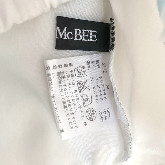 CECIL McBEE(セシルマクビー)のCECIL Mc BEE 花柄 オフショル レディースのトップス(シャツ/ブラウス(半袖/袖なし))の商品写真