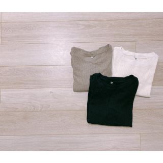 ユニクロ(UNIQLO)のなべ様専用　ワッフルクルーネックT ୨୧(カットソー(半袖/袖なし))