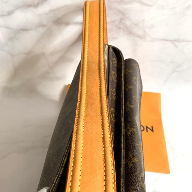 LOUIS VUITTON(ルイヴィトン)のルイヴィトン モノグラム ヴィバシテ GM ショルダーバッグ レディースのバッグ(ショルダーバッグ)の商品写真