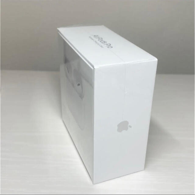 Apple(アップル)のair pods pro  Air Pods pro MWP22J/A 正規品 スマホ/家電/カメラのオーディオ機器(ヘッドフォン/イヤフォン)の商品写真