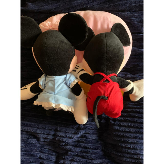 Disney(ディズニー)のミッキーとミニー　ぬいぐるみ エンタメ/ホビーのおもちゃ/ぬいぐるみ(ぬいぐるみ)の商品写真