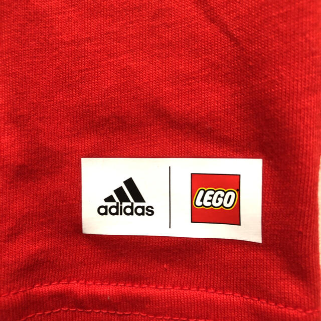 adidas(アディダス)の【新品】アディダス　ベビー　レゴ　セットアップ　上下　Tシャツ／パンツ　90 キッズ/ベビー/マタニティのキッズ服男の子用(90cm~)(その他)の商品写真