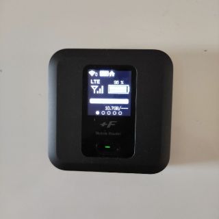 ポケットワイファイ FS030W  Wi-Fi ルーター(PC周辺機器)