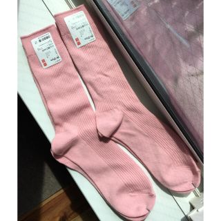 ユニクロ(UNIQLO)のUNIQLO 靴下2足　未使用品美品(ソックス)