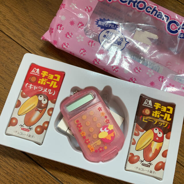 森永製菓(モリナガセイカ)の【非売品、希少品多数】チョコボール　キョロちゃん　おもちゃのカンヅメ　キャンパス エンタメ/ホビーのおもちゃ/ぬいぐるみ(キャラクターグッズ)の商品写真