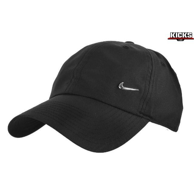 NIKE(ナイキ)の【ユニセックス】Nike metal swoosh cap ナイキ　ブラック メンズの帽子(キャップ)の商品写真