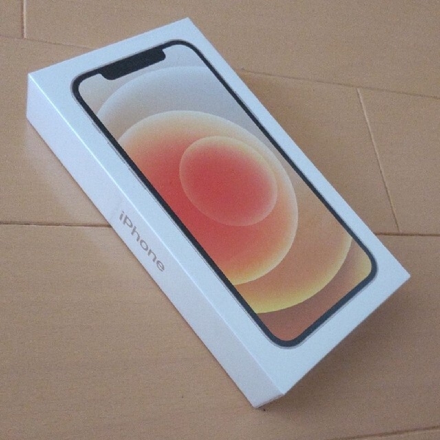 【新品未開封】iPhone12 64GB ホワイト