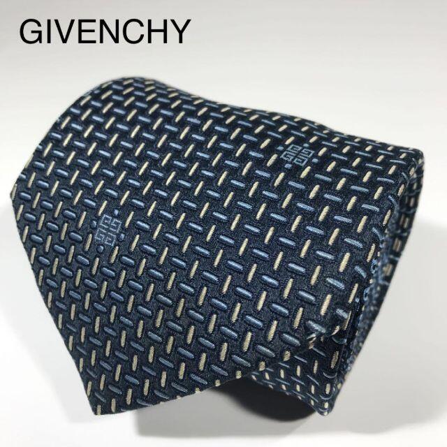 GIVENCHY(ジバンシィ)の【ゴッド様】ジバンシー イタリア製 高級シルク ネクタイ 総柄 4Gロゴ メンズのファッション小物(ネクタイ)の商品写真