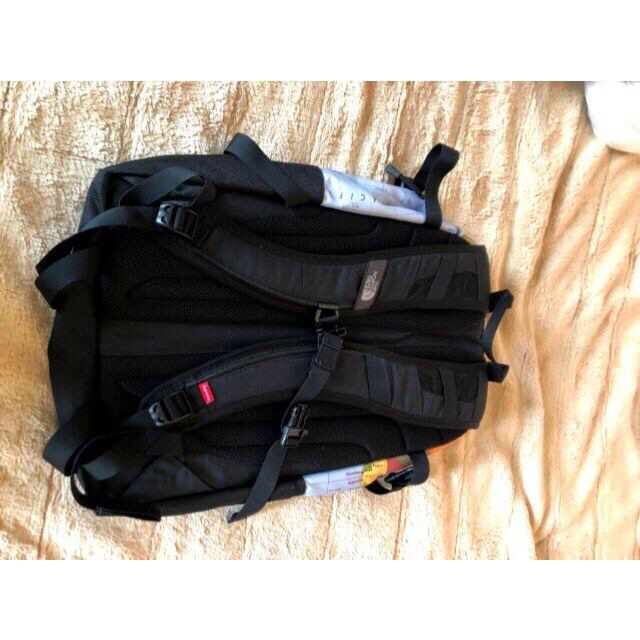 SUPREME THE NORTH FACE EXPEDITION MEDIUM 2