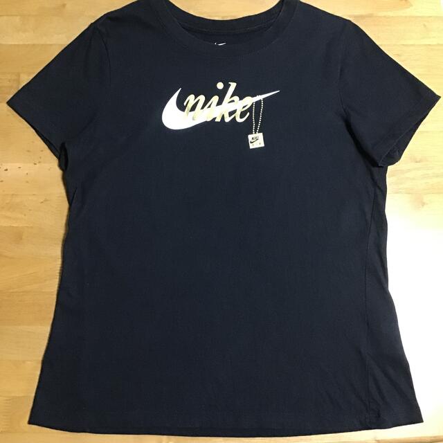 NIKE(ナイキ)のナイキ　NIKE レディースのトップス(Tシャツ(半袖/袖なし))の商品写真