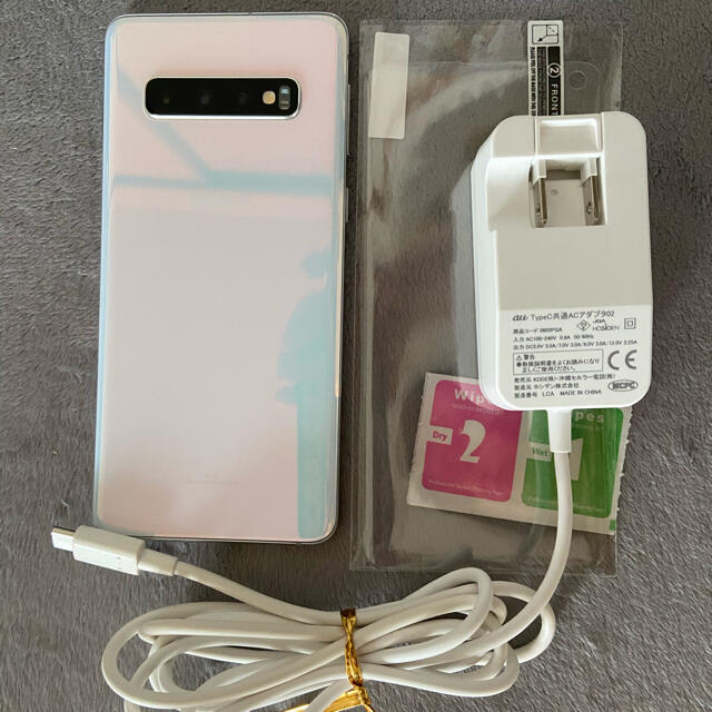 SAMSUNG(サムスン)のGALAXY S10 ➕　au純正充電器 スマホ/家電/カメラのスマートフォン/携帯電話(スマートフォン本体)の商品写真