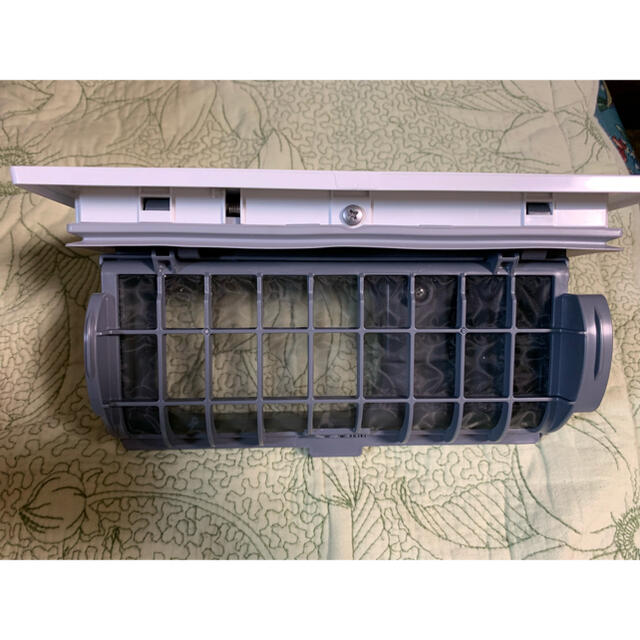 Panasonic(パナソニック)のパナソニック　ドラム式洗濯機　乾燥フィルター　AXW2XK9CW0 スマホ/家電/カメラの生活家電(洗濯機)の商品写真
