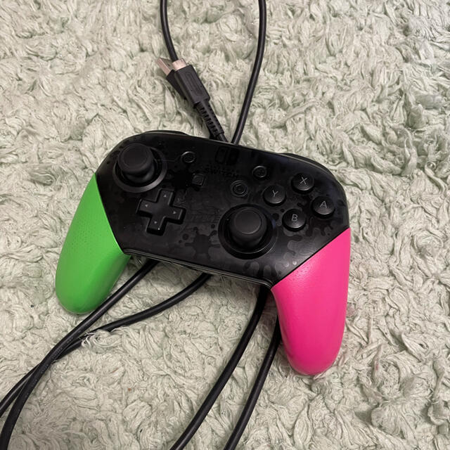 スプラトゥーンプロコン エンタメ/ホビーのゲームソフト/ゲーム機本体(家庭用ゲーム機本体)の商品写真