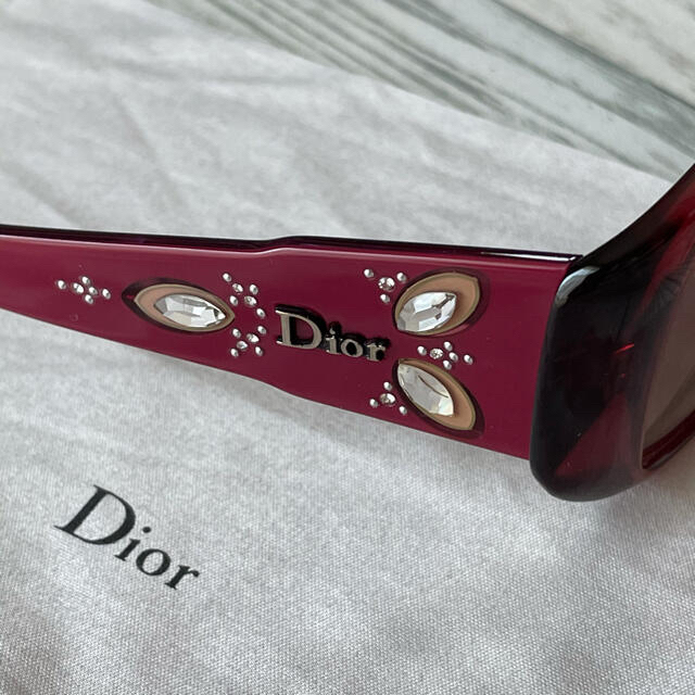 ☆Dior☆ ディオール サングラス *ビジュー付き ワインレッド ☆Dior☆ ディオール サングラス *ビジュー付き ワインレッド