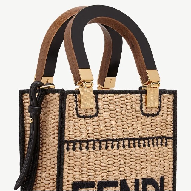 FENDI　サンシャインショッパースモール