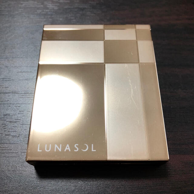 LUNASOL(ルナソル)のルナソル　アイシャドウ コスメ/美容のベースメイク/化粧品(アイシャドウ)の商品写真